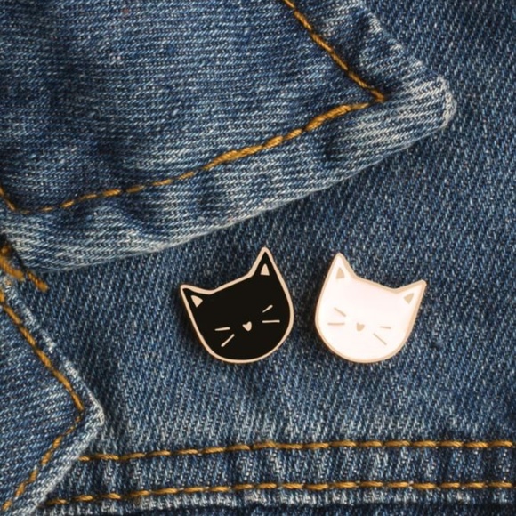 2Pc Set Cute Black and White Cat pins Goth punk - Picture 1 of 8